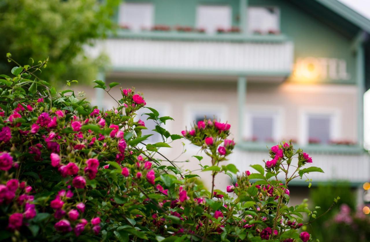 Gartenhotel Salzach Burghausen Exterior foto